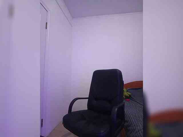 Sweet-Astarte webcam