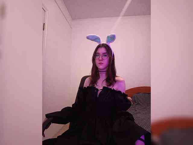 Sweet-Astarte webcam