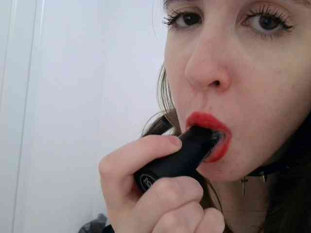 Sweet-Astarte webcam