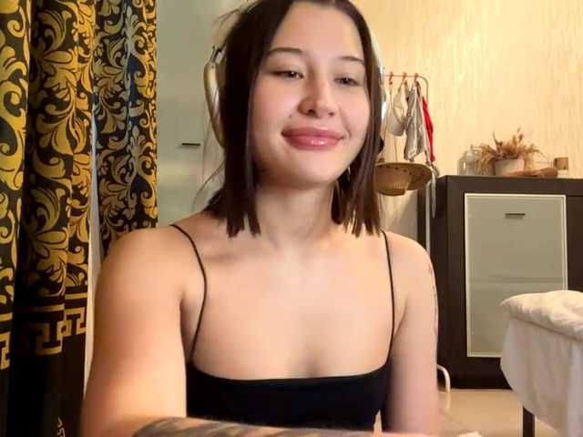 LakishaYanish's BongaCams show and profile