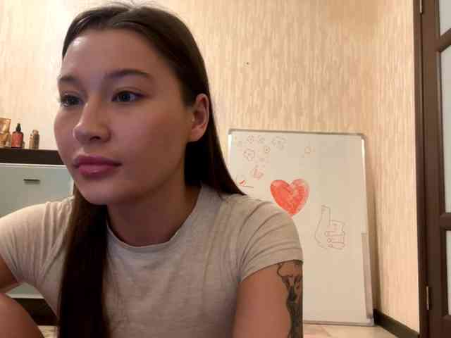 LakishaYanish webcam