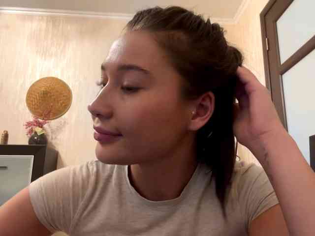 LakishaYanish webcam