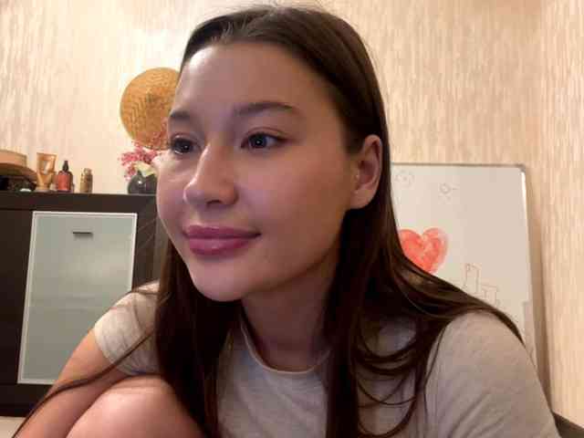 LakishaYanish webcam