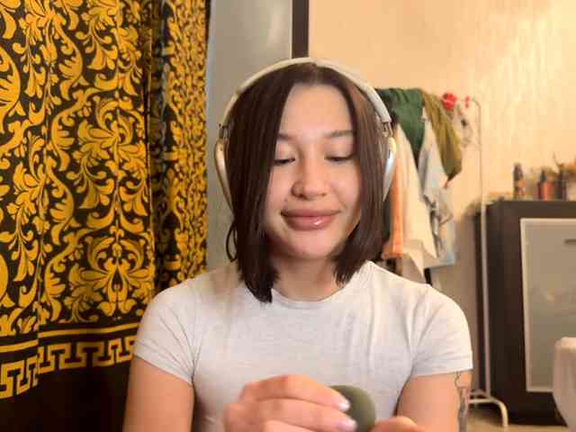 LakishaYanish webcam