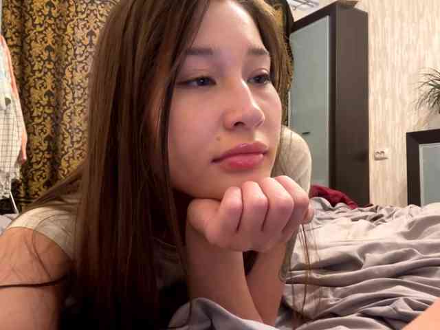 LakishaYanish webcam