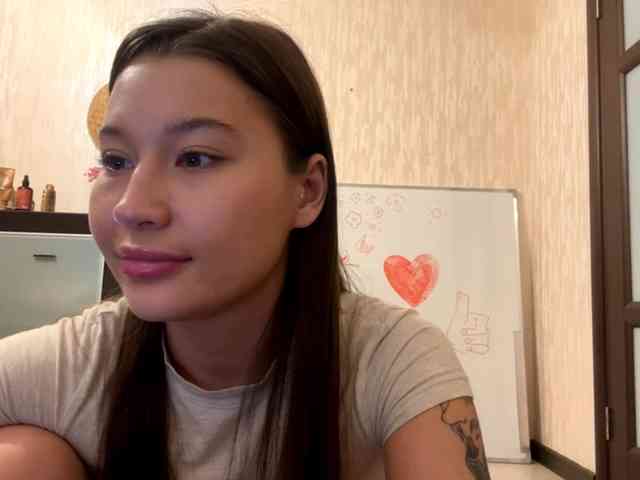 LakishaYanish webcam