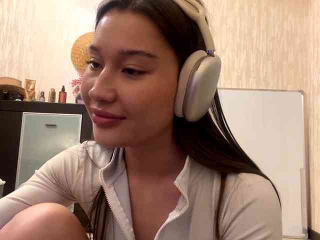 LakishaYanish webcam
