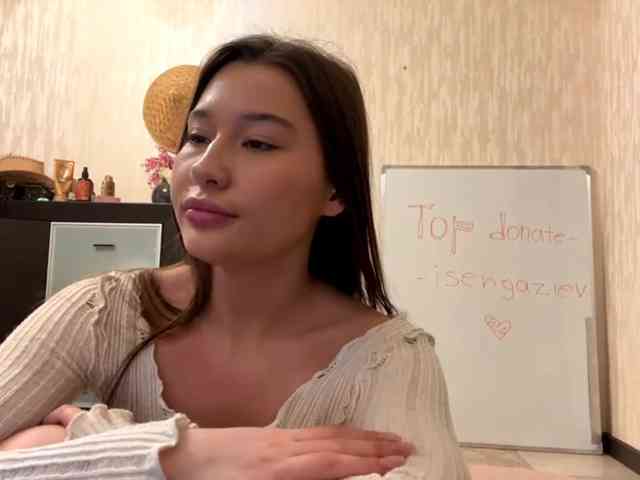 LakishaYanish webcam
