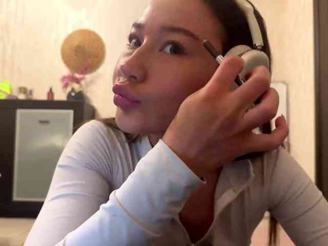 LakishaYanish webcam