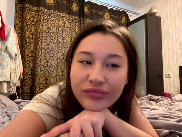 LakishaYanish webcam