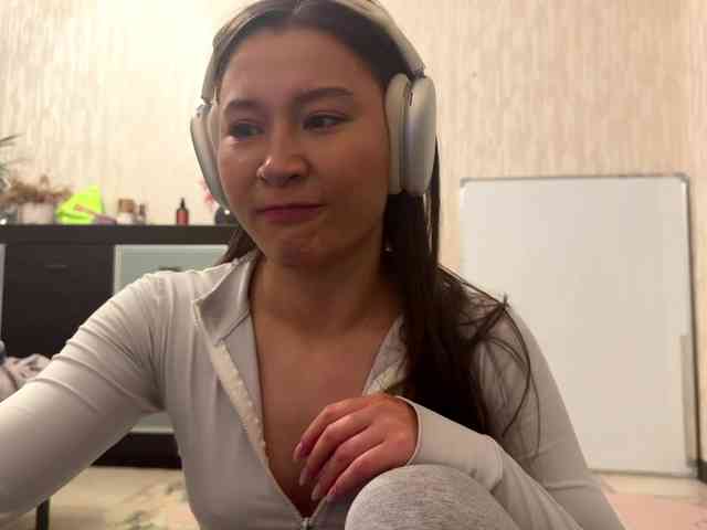 LakishaYanish webcam