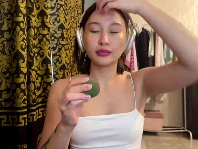 LakishaYanish webcam