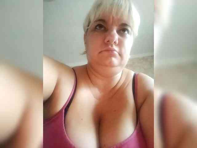 Kabiriya100344 webcam