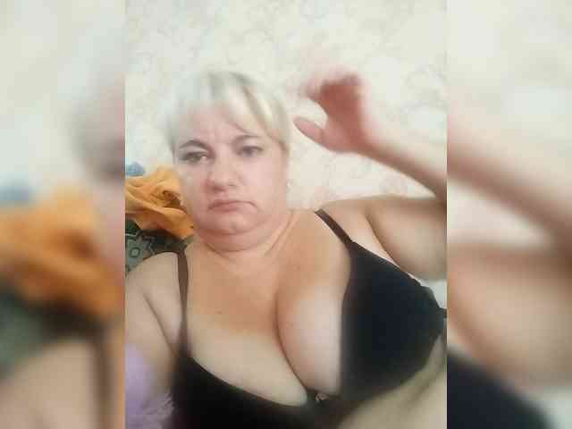 Kabiriya100344 webcam