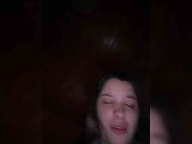maria2033 webcam