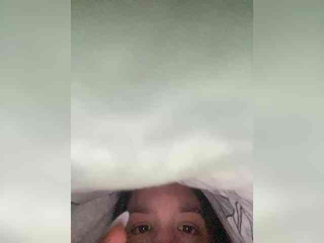maria2033 webcam