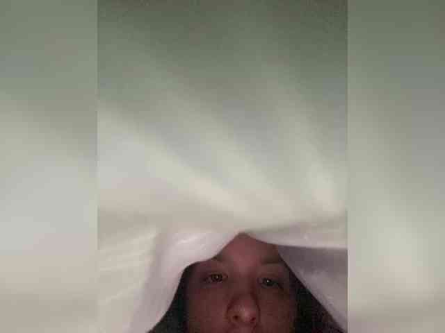 maria2033 webcam