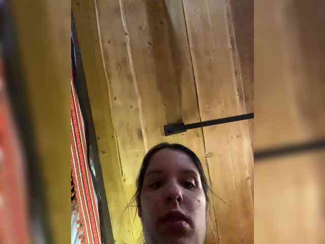 maria2033 webcam