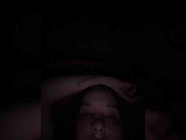 maria2033 webcam