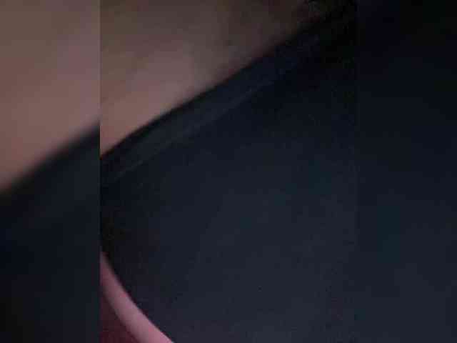 maria2033 webcam