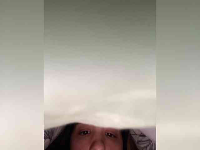 maria2033 webcam