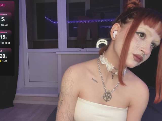 Redhead tagged live sex cams