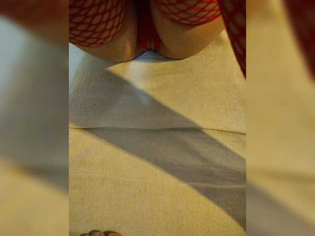 loveorbit – webcam model profile photo