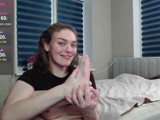 EmiliaRhouds Live Webcam on BongaCams