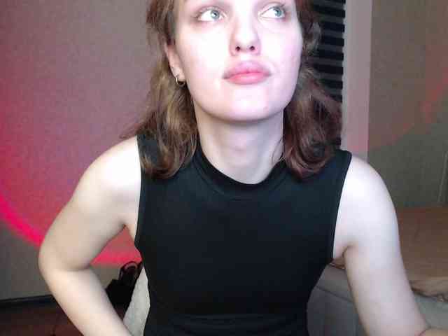 EmiliaRhouds Live Webcam on BongaCams