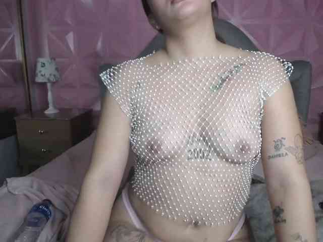 IsaWilliams webcam
