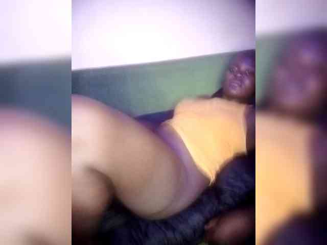 Sluttyduo1 webcam