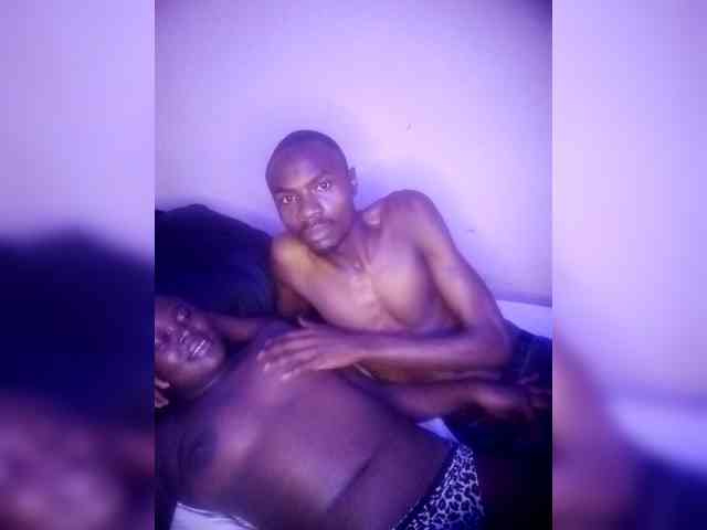Slutty_duo1 webcam