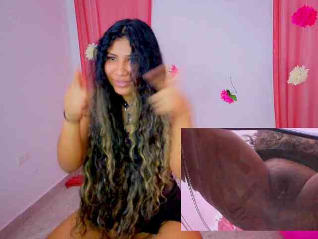 PaolaMedusa webcam