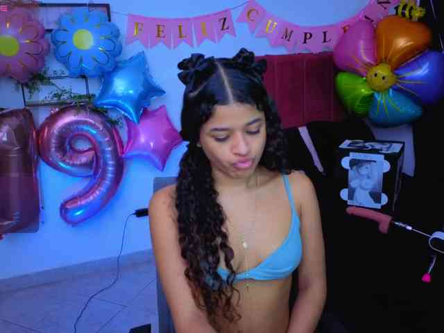 pequitasmedusa webcam