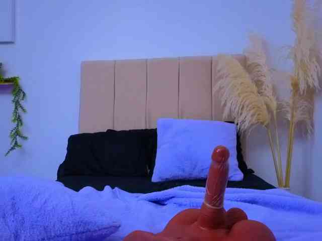 pequitasmedusa webcam
