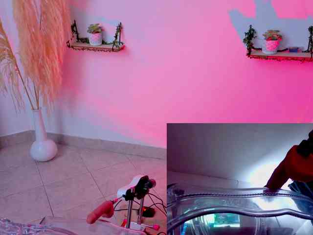 pequitasmedusa webcam