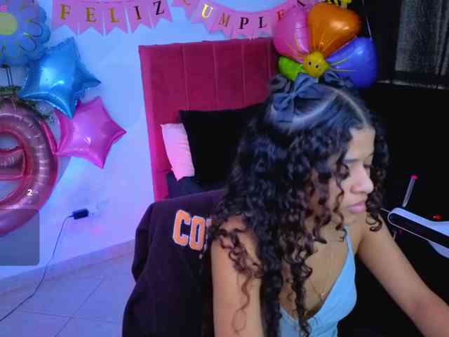 pequitasmedusa webcam