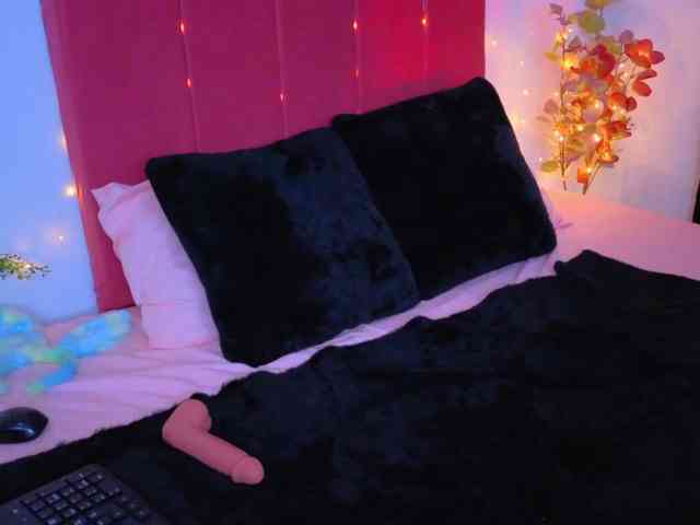pequitasmedusa webcam
