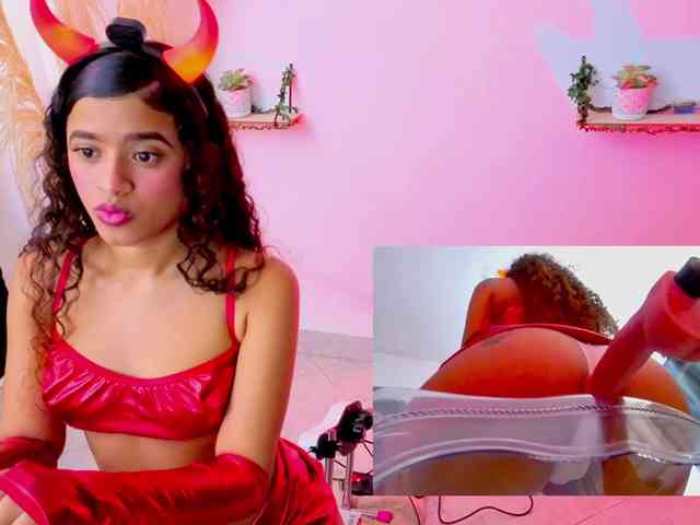 pequitasmedusa webcam