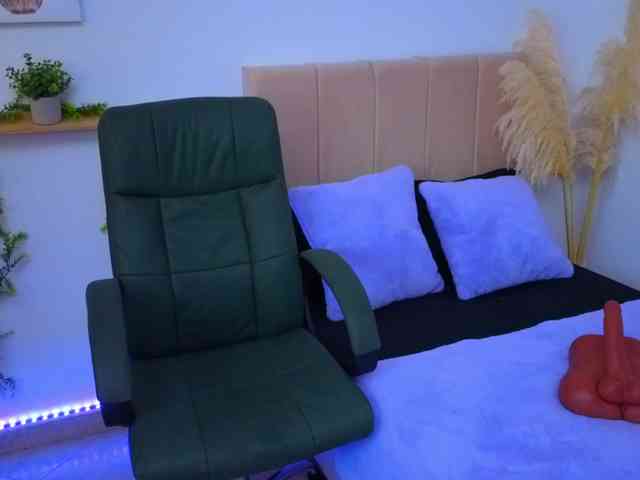 pequitasmedusa webcam