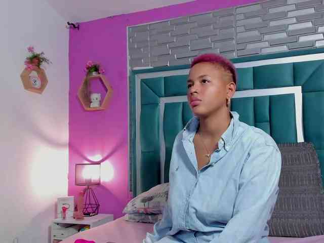 ALEXANDRA-BLANCO webcam