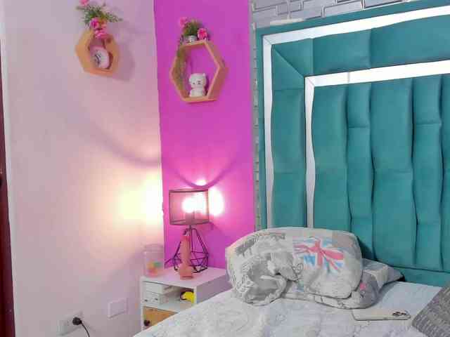 ALEXANDRA-BLANCO webcam