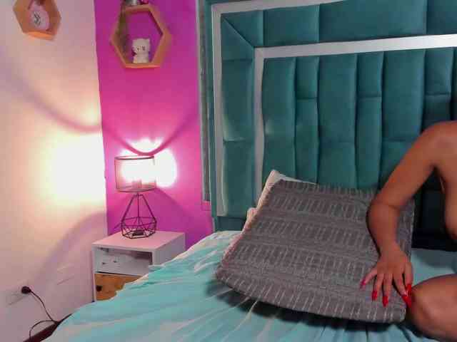 ALEXANDRA-BLANCO webcam