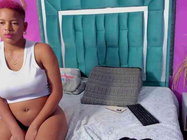 ALEXANDRA-BLANCO webcam