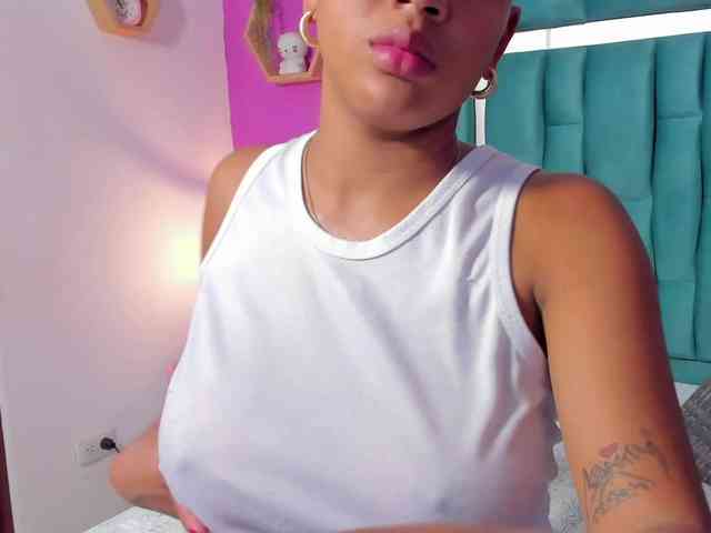 ALEXANDRA-BLANCO webcam
