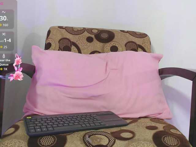 Sussana-naughty's BongaCams show and profile