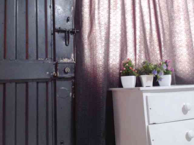 kendalthailor webcam