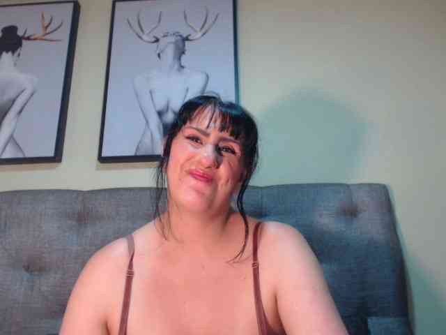 kendalthailor webcam