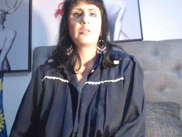 kendalthailor webcam