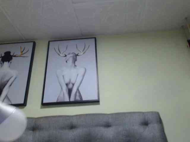 kendalthailor webcam